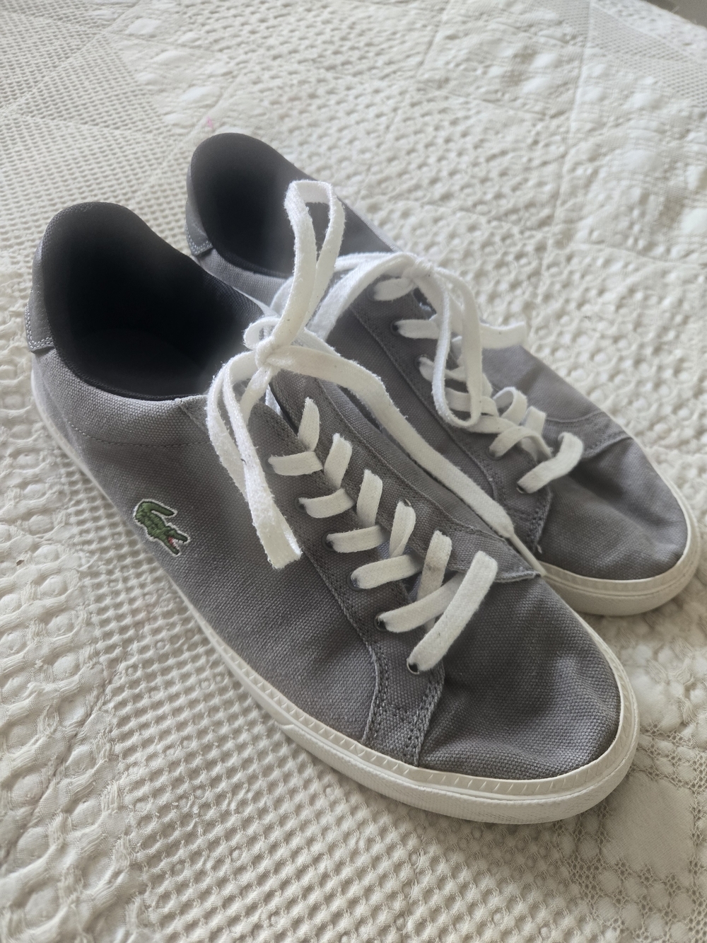 Lacoste Men's canvas aligator patch sneakers designer preppy normcore 9